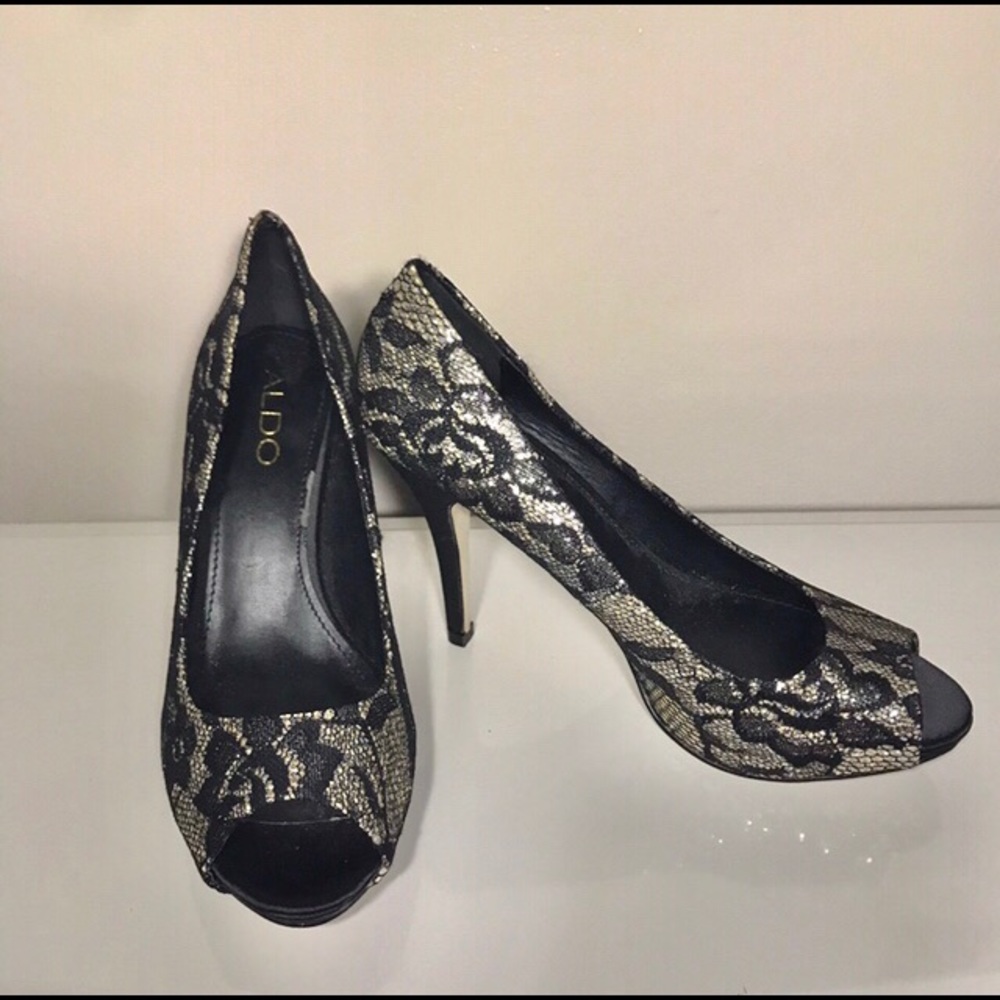 🛍 Aldo Black Lace Overlay Peep Toe Heels - Picture 2 of 8
